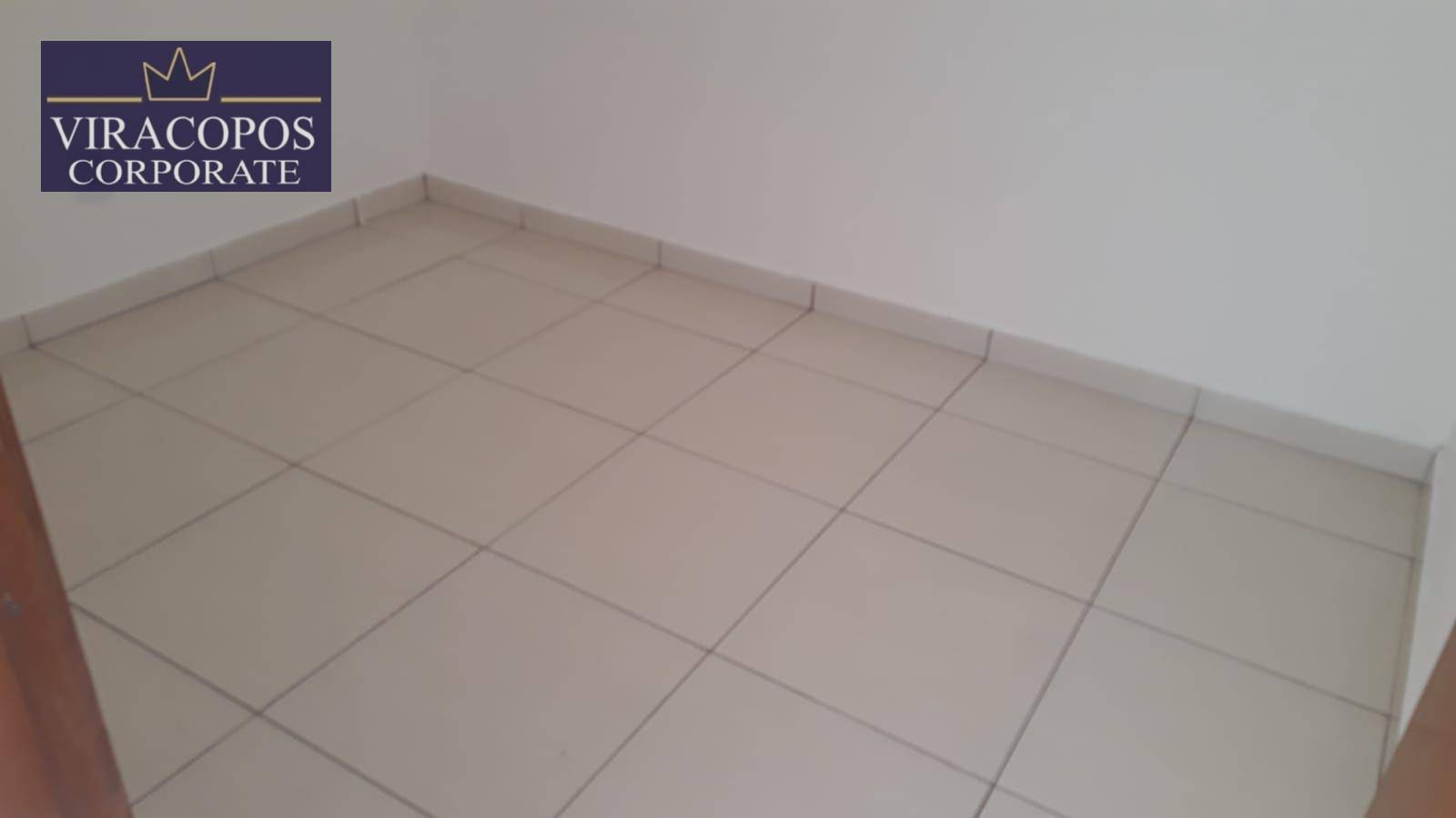 Casa para alugar com 3 quartos, 70m² - Foto 4