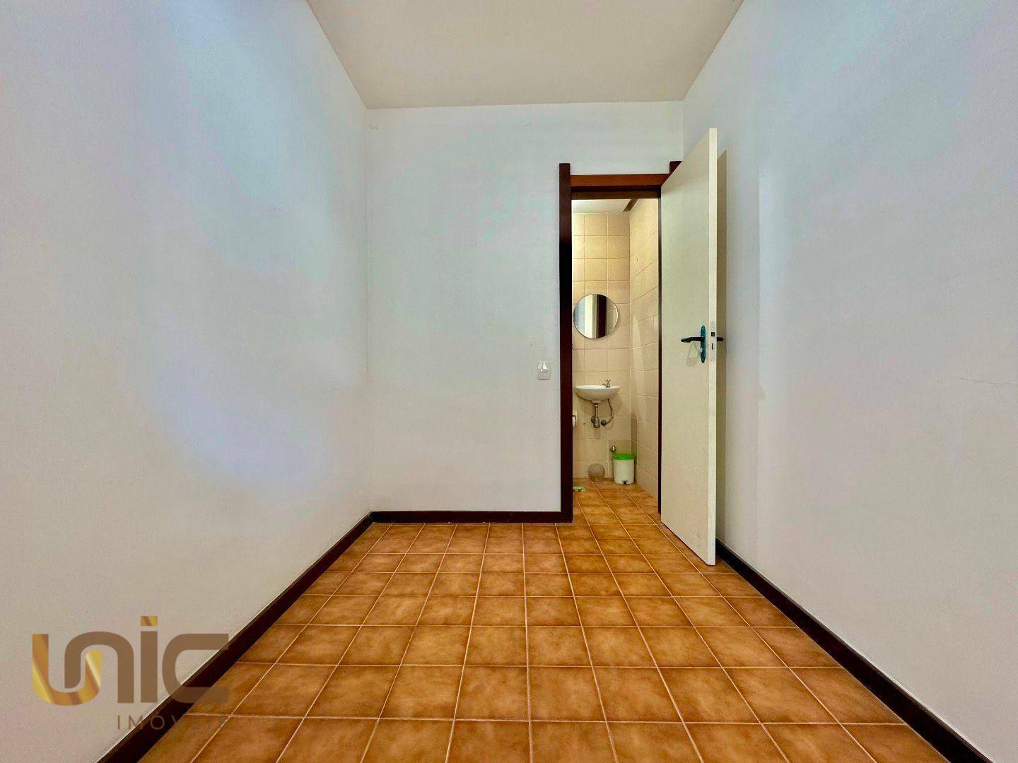 Apartamento à venda com 3 quartos, 140m² - Foto 36