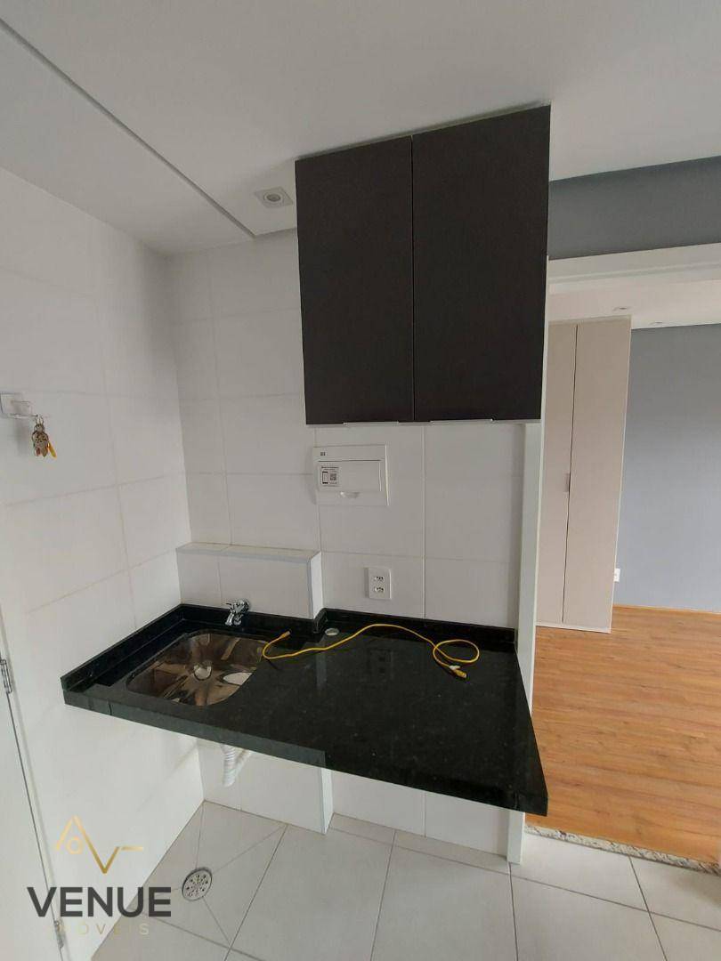 Apartamento à venda com 1 quarto, 32m² - Foto 7