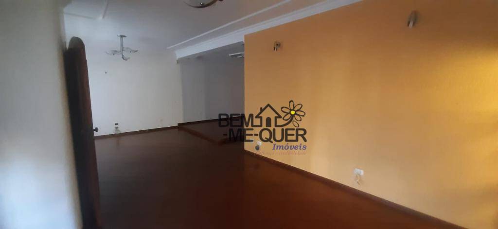 Sobrado à venda com 4 quartos, 380m² - Foto 8