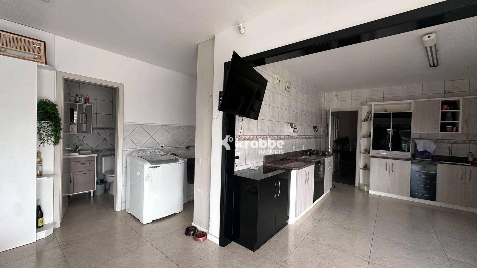 Casa à venda com 3 quartos, 134m² - Foto 4