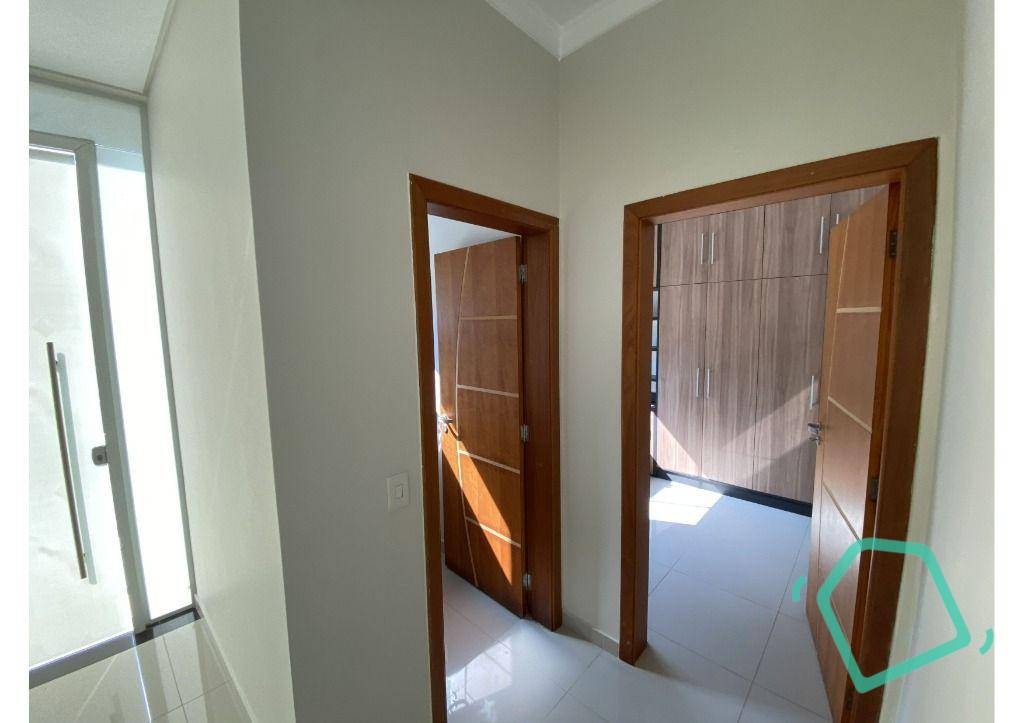 Casa de Condomínio para alugar com 3 quartos, 500m² - Foto 10