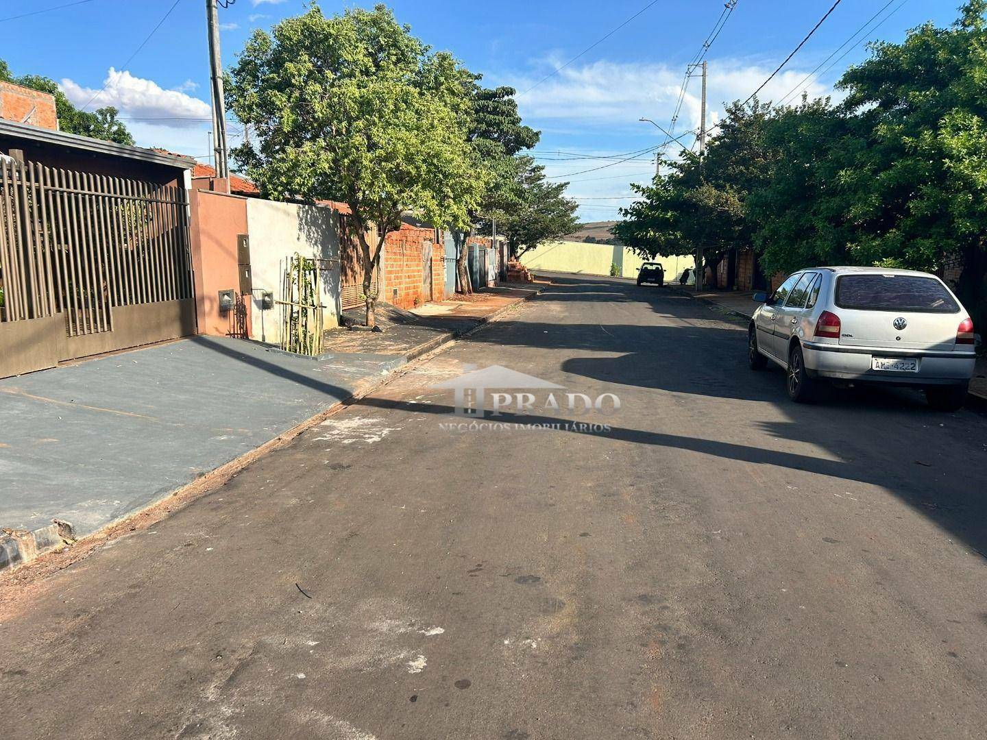 Casa para alugar com 2 quartos, 40m² - Foto 19