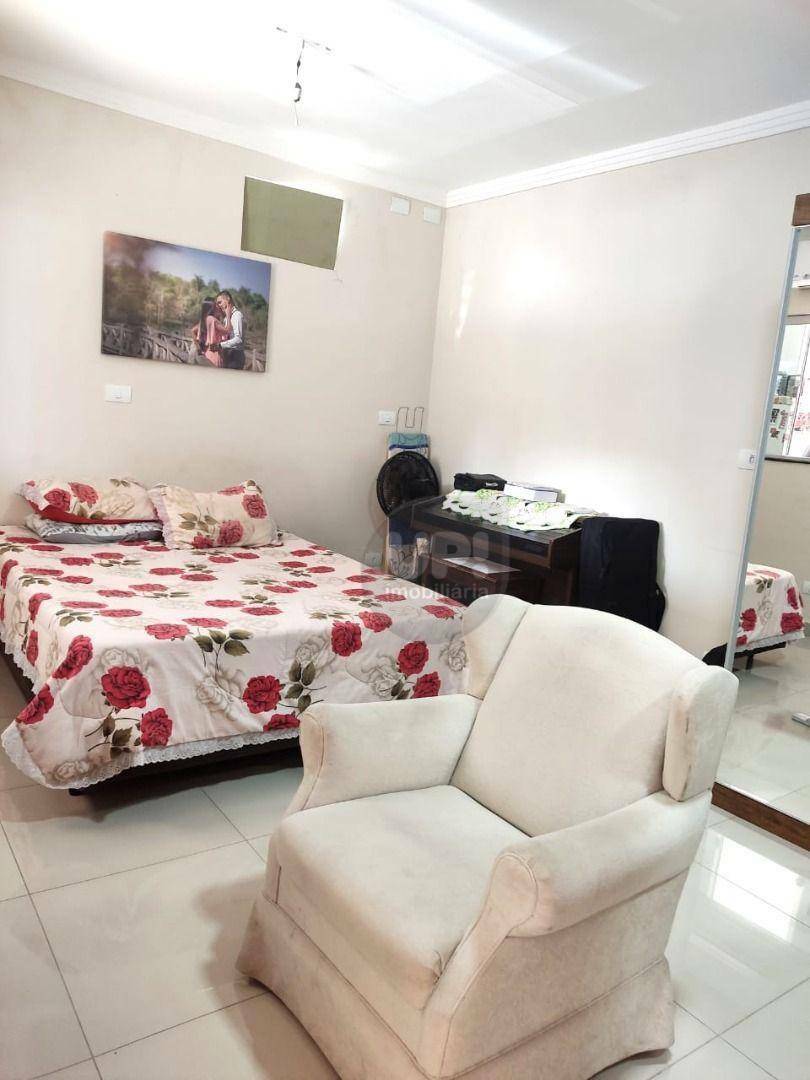 Casa à venda com 3 quartos, 198m² - Foto 19