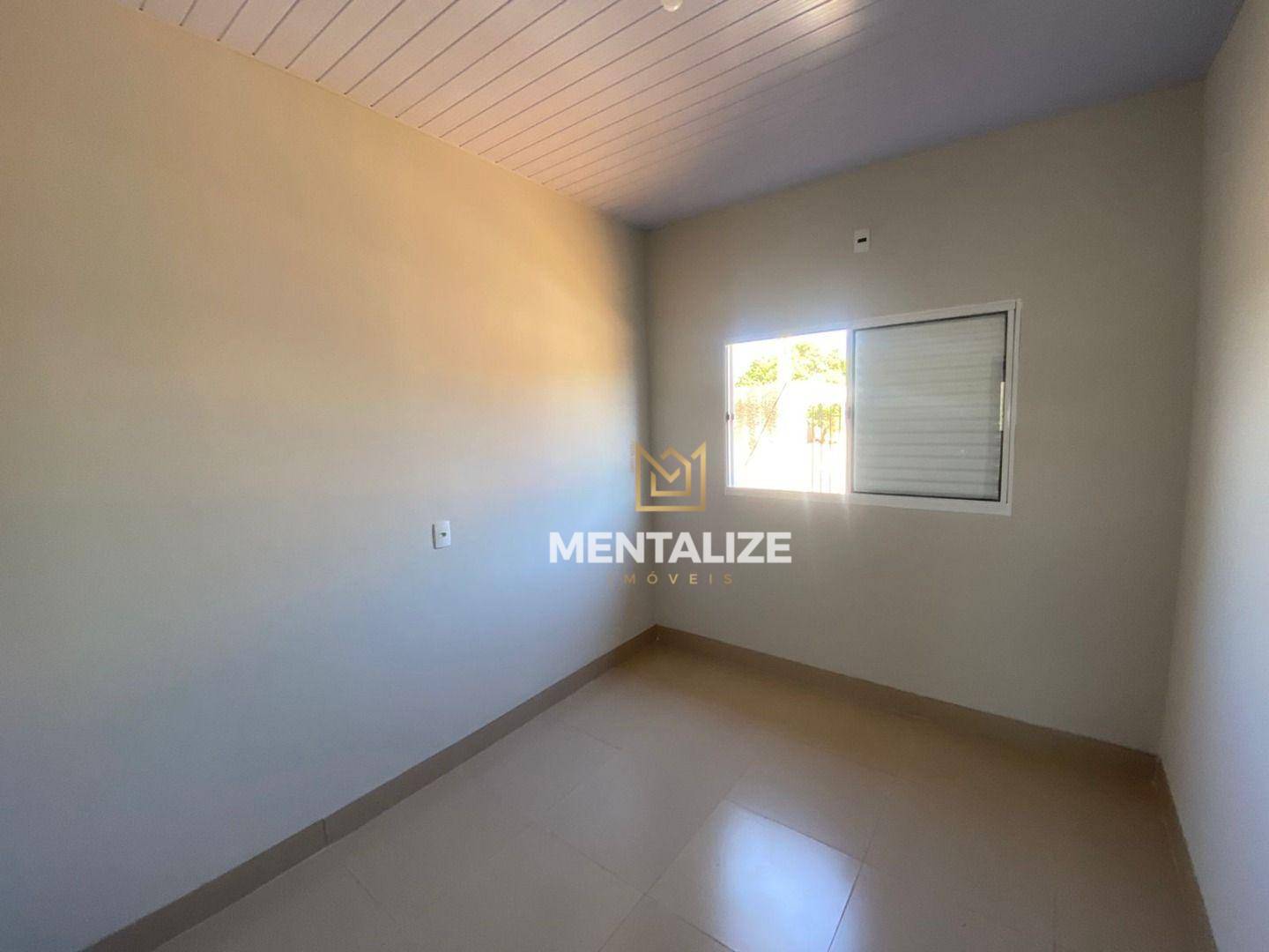 Casa à venda com 2 quartos, 58m² - Foto 12