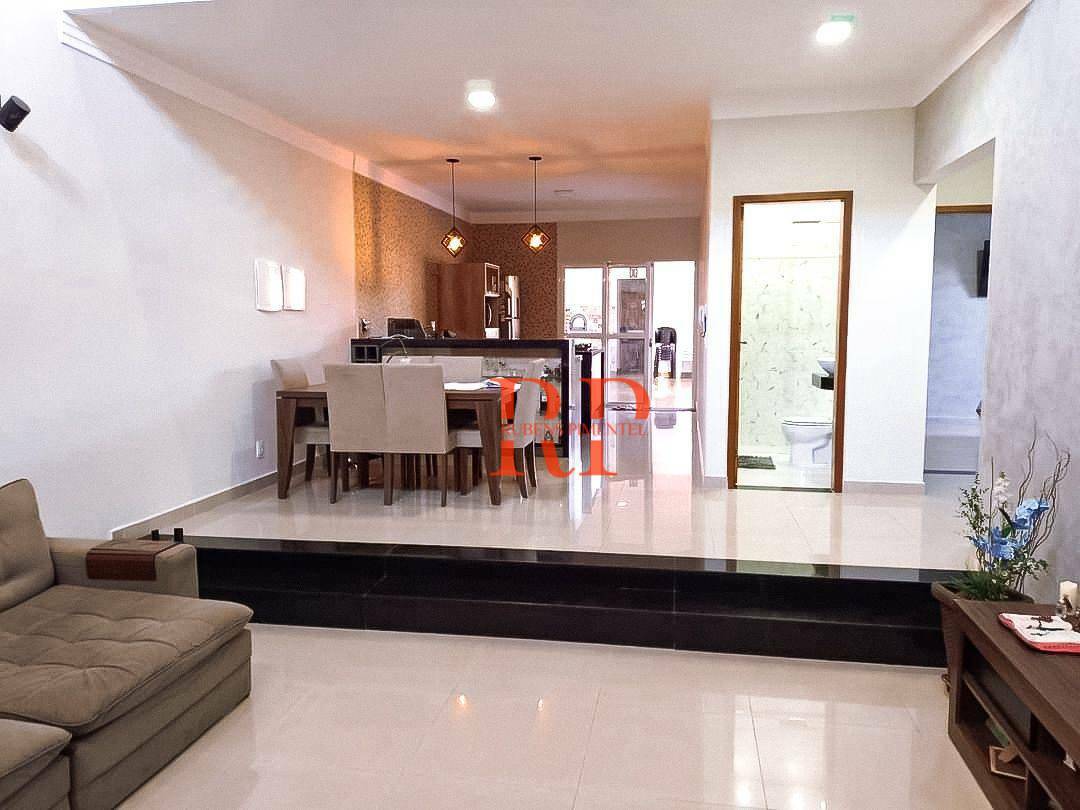 Casa à venda com 3 quartos, 207m² - Foto 15