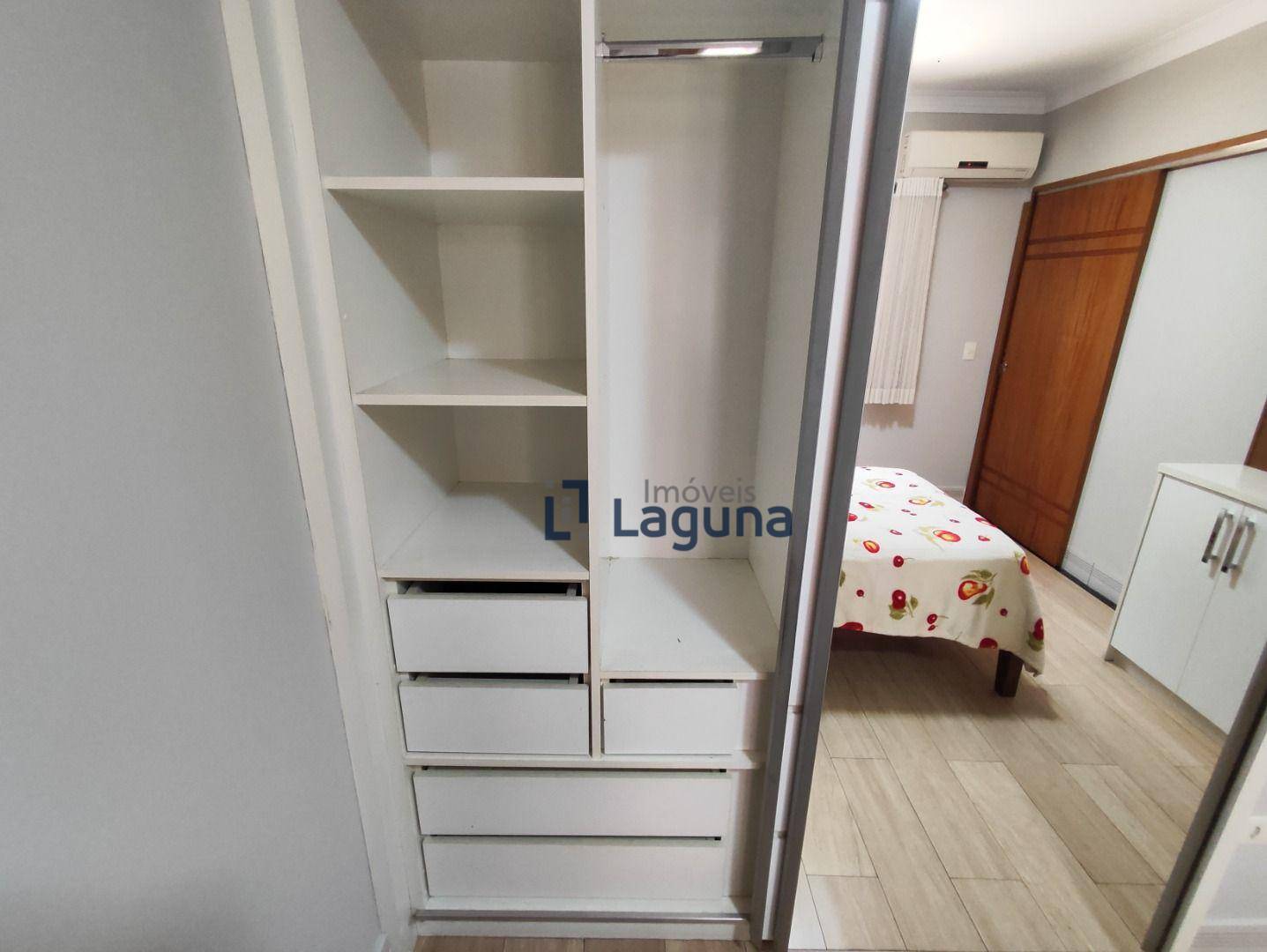 Casa à venda com 3 quartos, 230m² - Foto 69