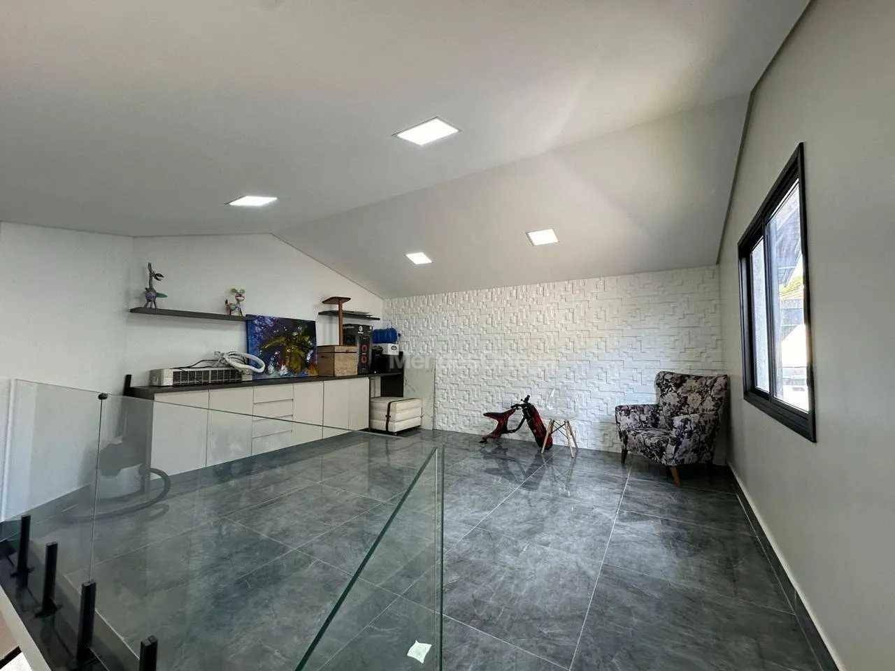 Casa à venda e aluguel com 3 quartos, 310m² - Foto 8