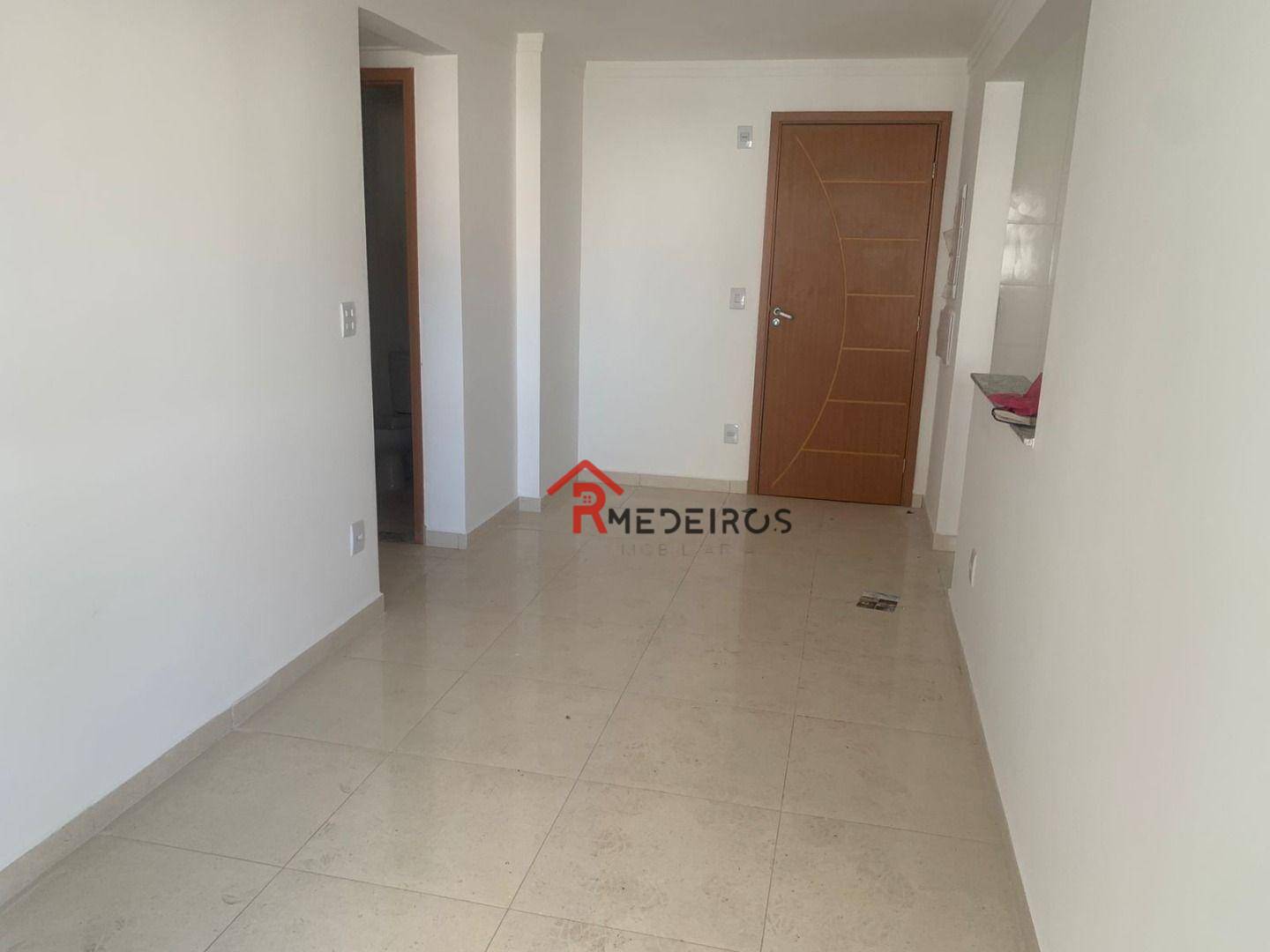 Apartamento para alugar com 2 quartos, 65m² - Foto 5