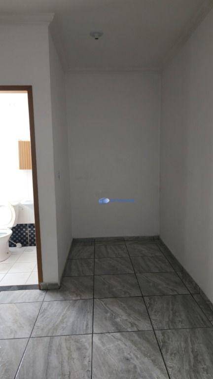 Apartamento para alugar com 3 quartos, 100m² - Foto 14