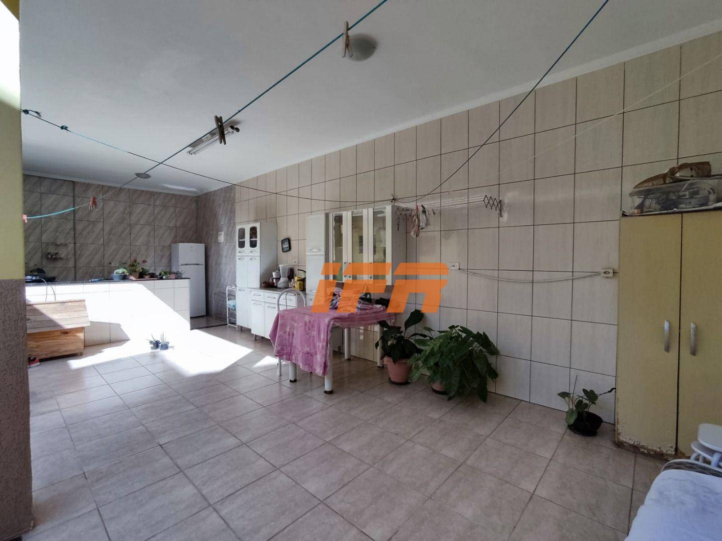 Sobrado à venda com 5 quartos, 269m² - Foto 27