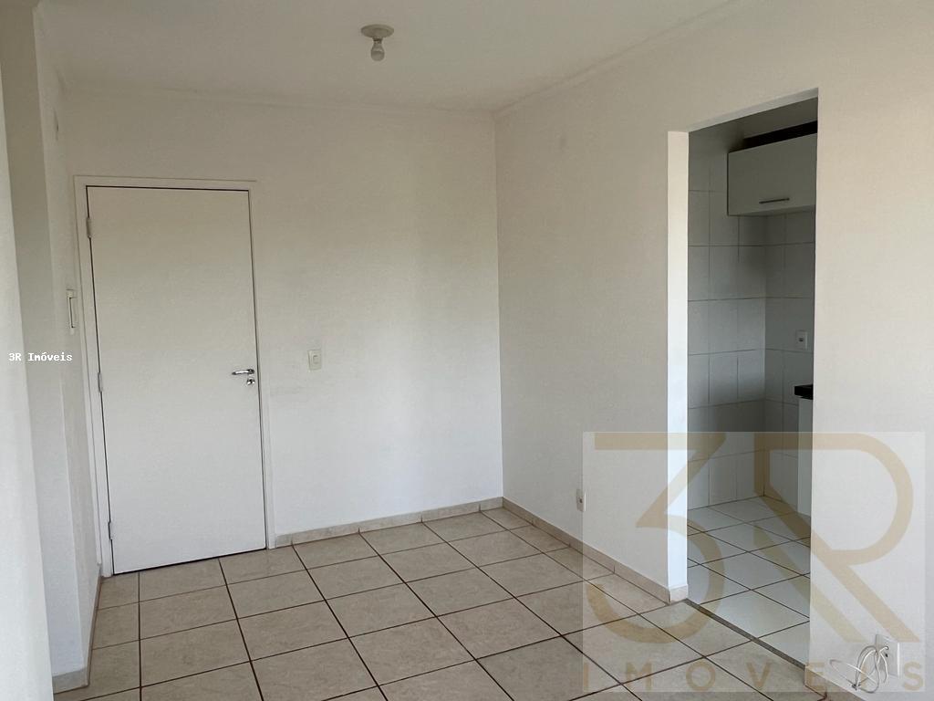 Apartamento à venda com 2 quartos, 48m² - Foto 14