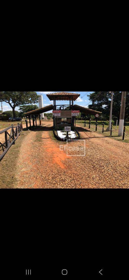 Fazenda à venda com 3 quartos, 140m² - Foto 2