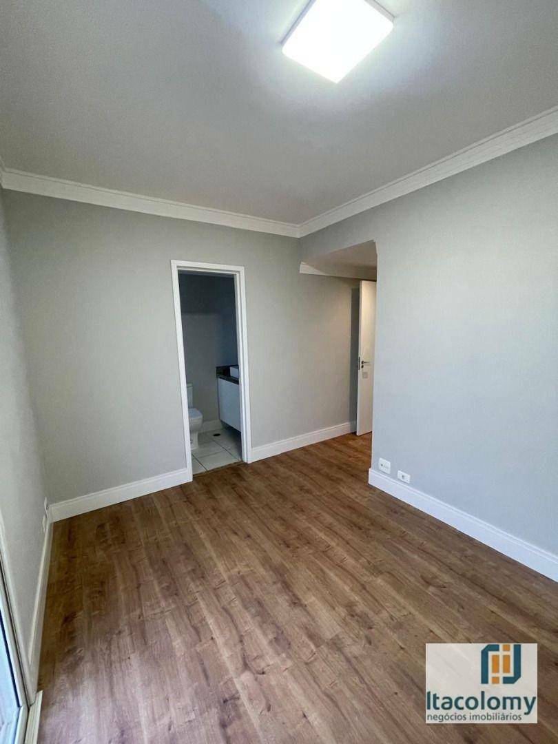 Apartamento à venda com 2 quartos, 66m² - Foto 15