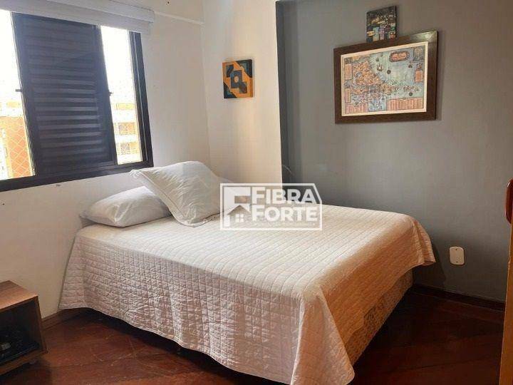 Apartamento à venda com 4 quartos, 115m² - Foto 15