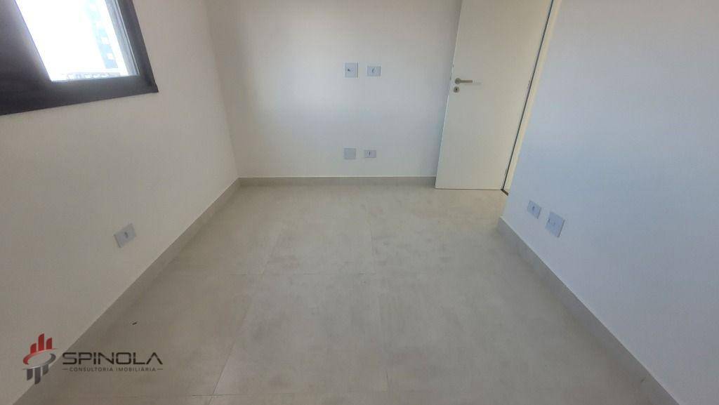 Apartamento à venda com 2 quartos, 69m² - Foto 31