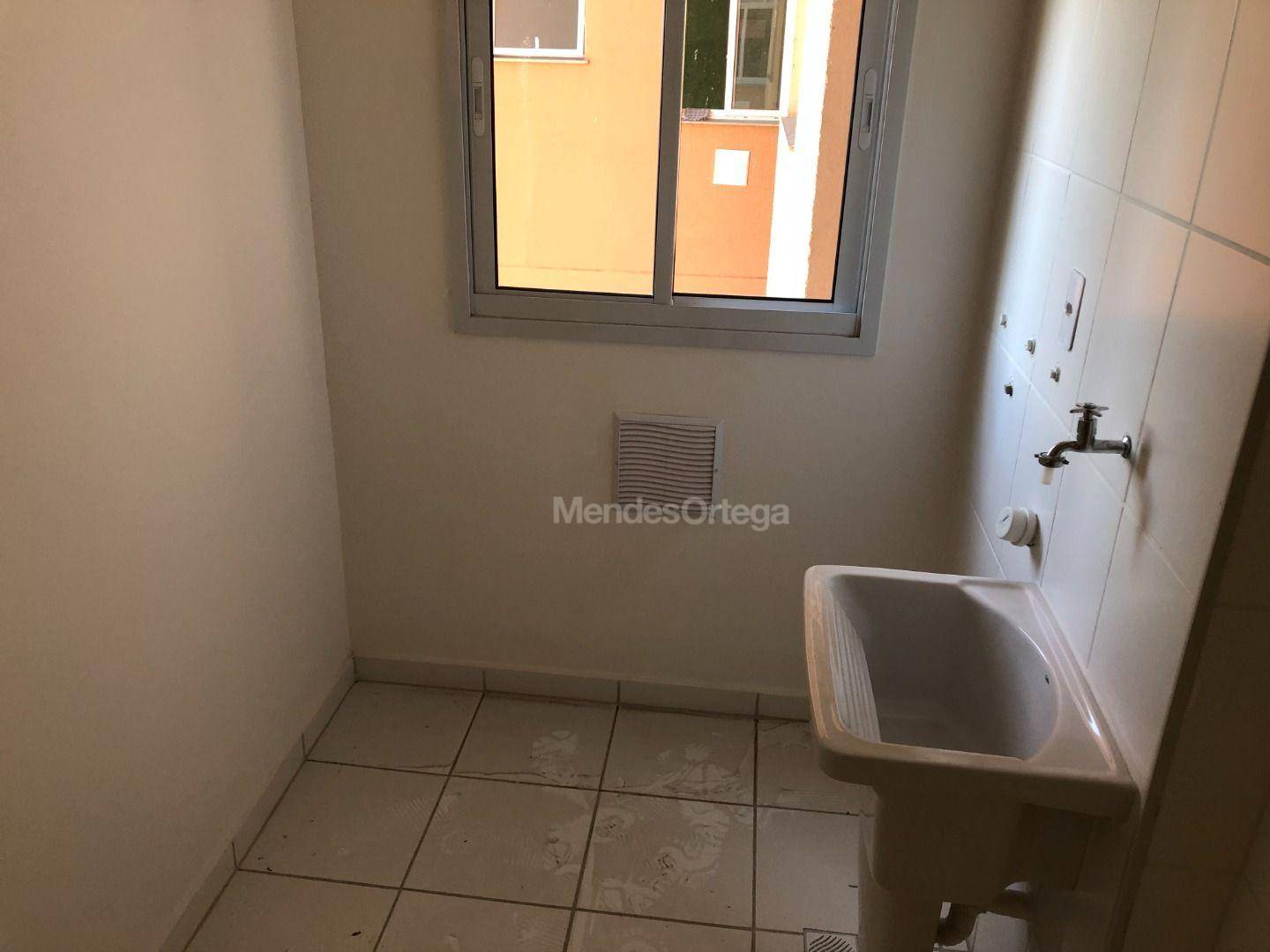 Apartamento à venda com 2 quartos, 45m² - Foto 13