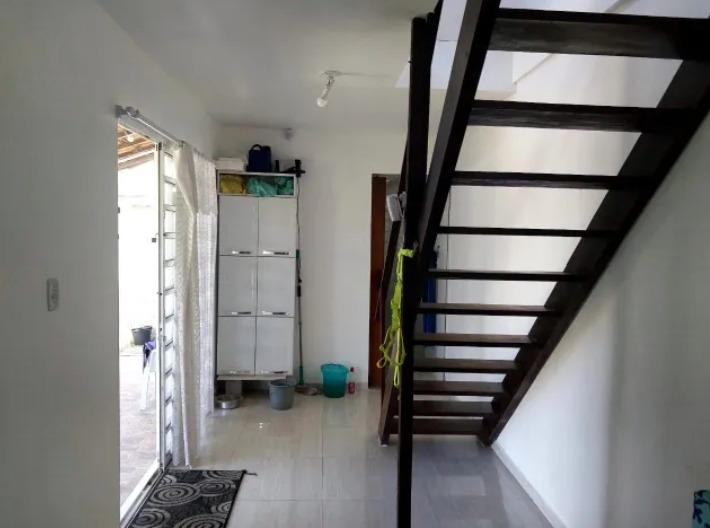 Casa à venda com 2 quartos, 75m² - Foto 7