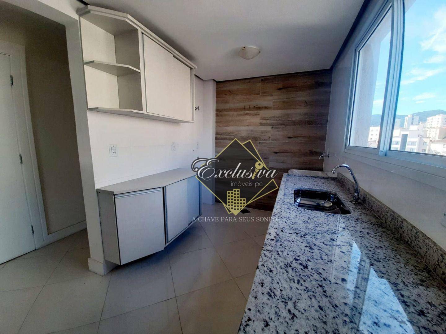 Apartamento à venda com 2 quartos, 65m² - Foto 2