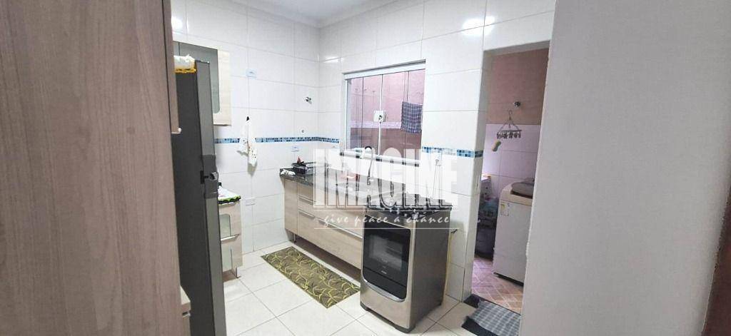 Sobrado à venda com 2 quartos, 65m² - Foto 6