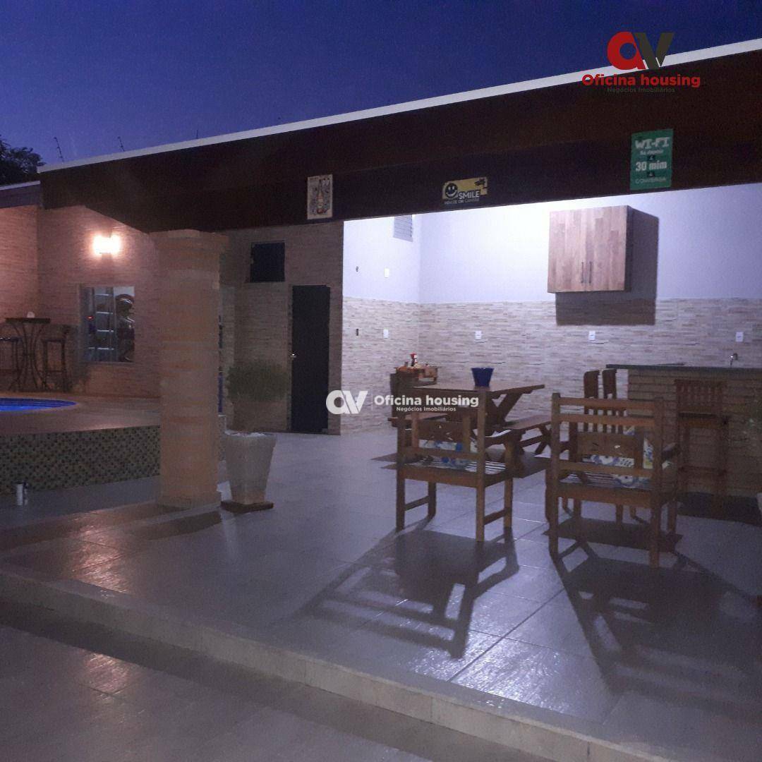 Casa, 3 quartos, 218 m² - Foto 3