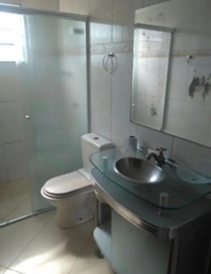 Apartamento à venda com 2 quartos, 64m² - Foto 11