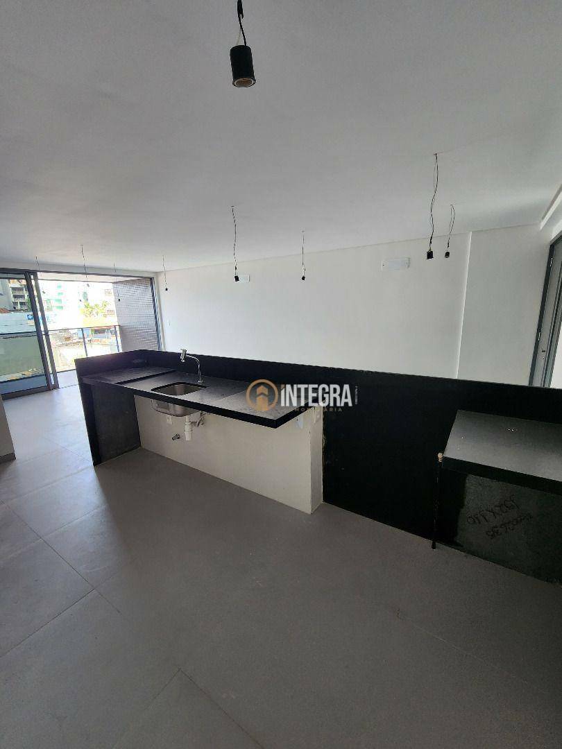 Apartamento à venda com 3 quartos, 114m² - Foto 18