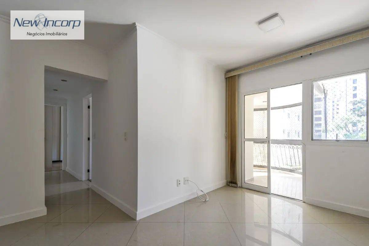 Apartamento à venda com 3 quartos, 100m² - Foto 4