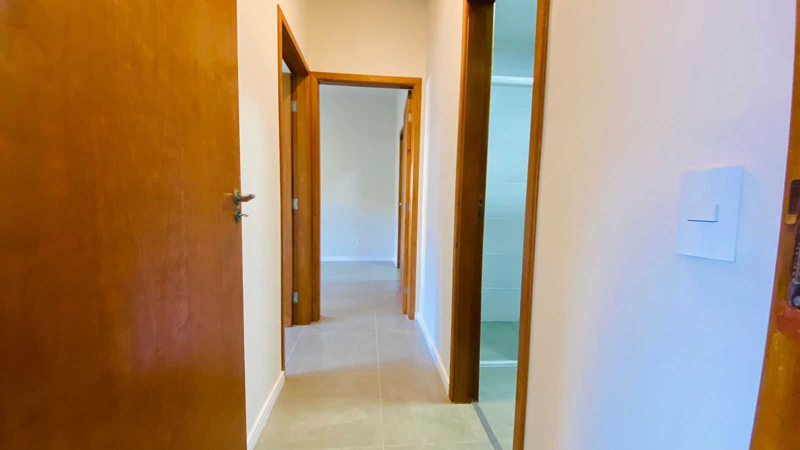 Apartamento à venda com 2 quartos, 85m² - Foto 4