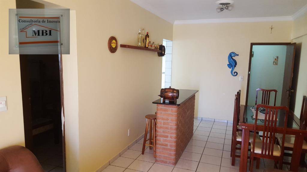 Apartamento à venda com 2 quartos, 75m² - Foto 23