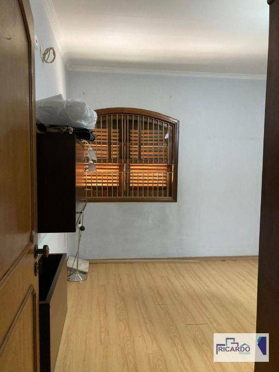 Casa à venda e aluguel com 3 quartos, 298m² - Foto 38