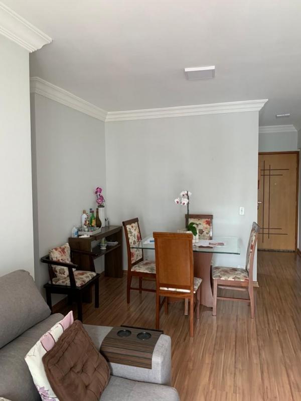 Apartamento à venda com 3 quartos, 65m² - Foto 2