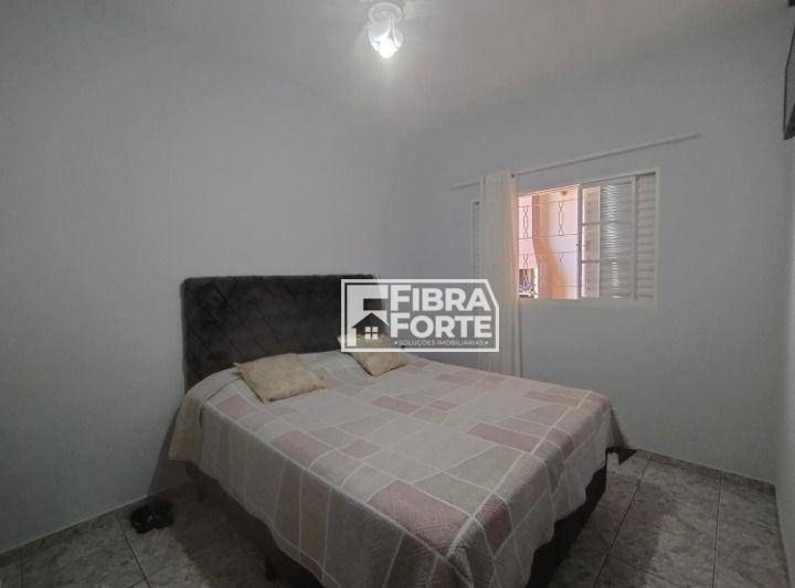 Casa à venda com 3 quartos, 195m² - Foto 7