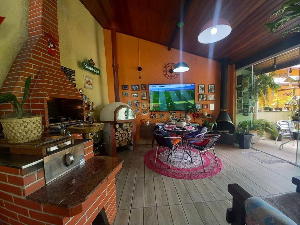 Casa de Condomínio à venda com 3 quartos, 200m² - Foto 14