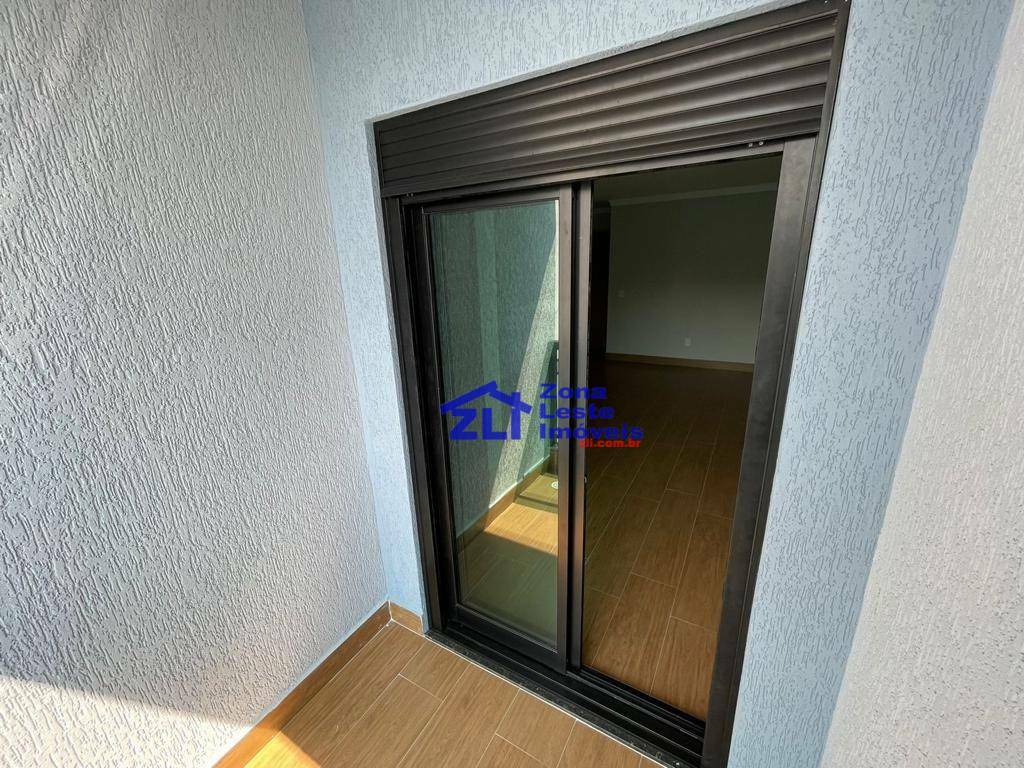 Sobrado à venda com 3 quartos, 190m² - Foto 2