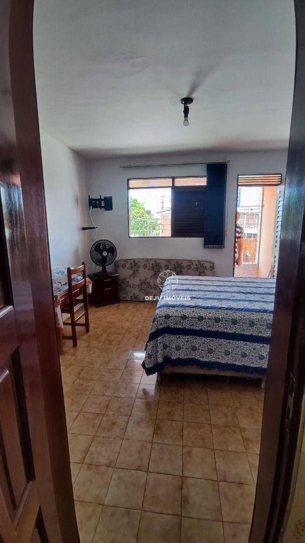 Casa à venda com 4 quartos, 310m² - Foto 8