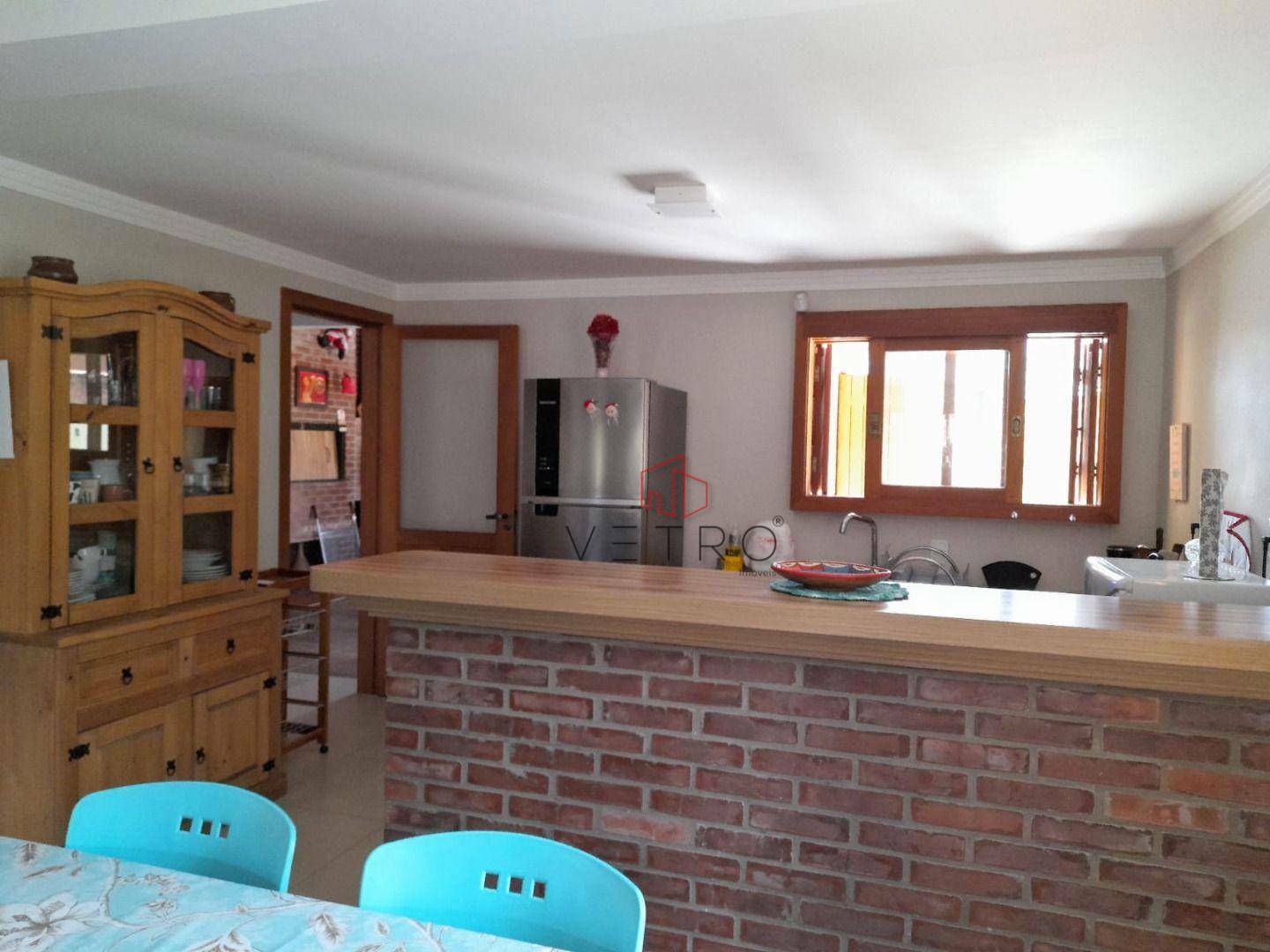 Casa à venda com 3 quartos, 166m² - Foto 3