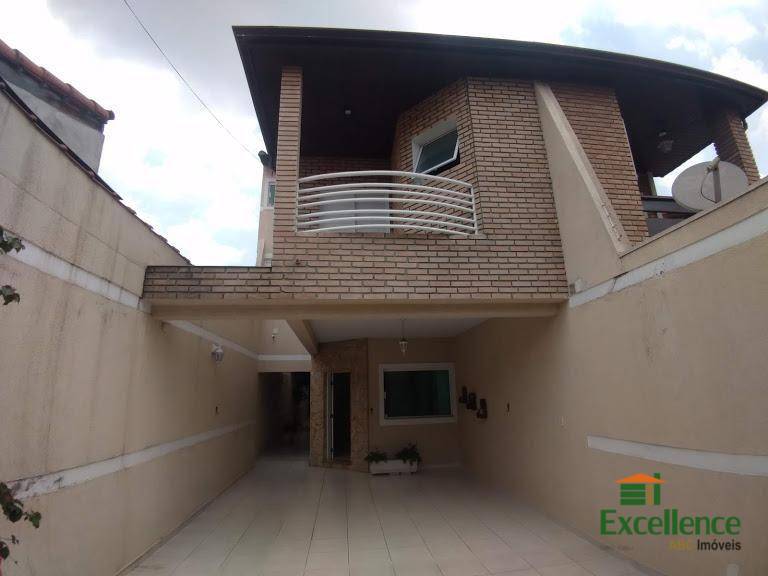 Casa à venda com 3 quartos, 246m² - Foto 2