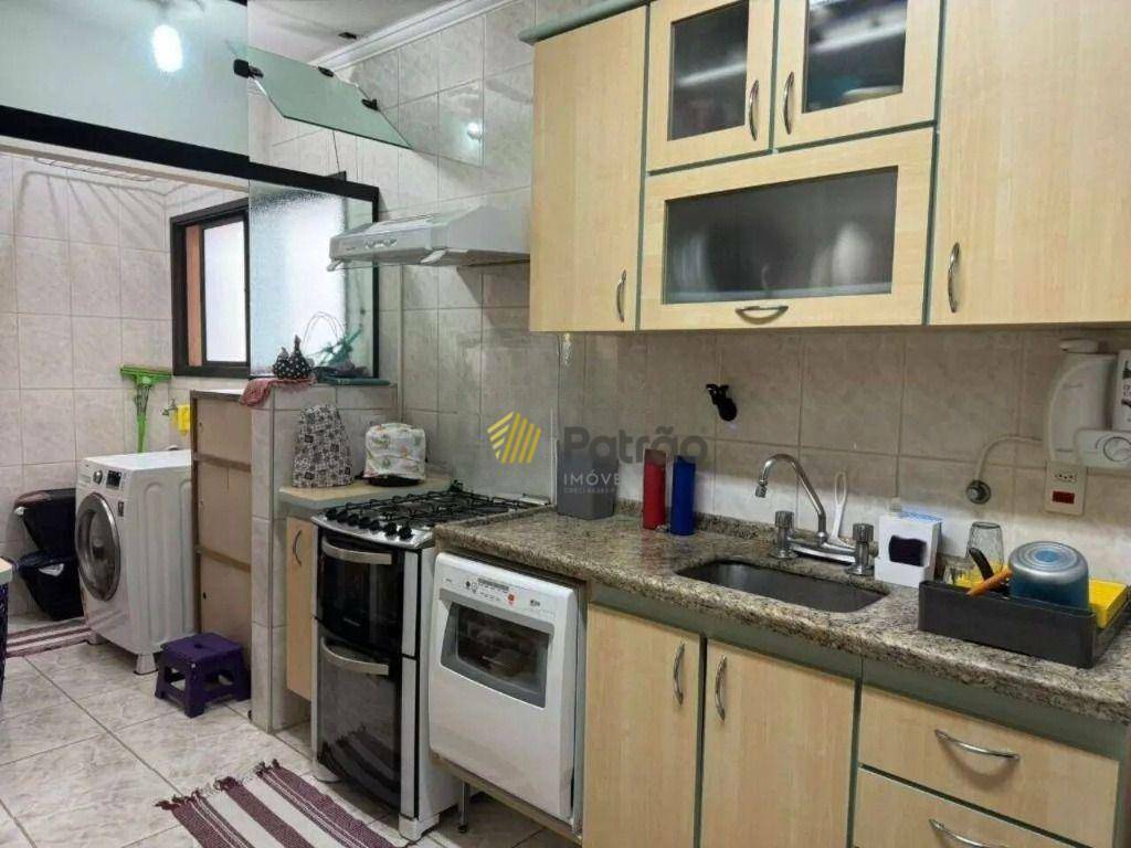 Apartamento à venda com 3 quartos, 110m² - Foto 14