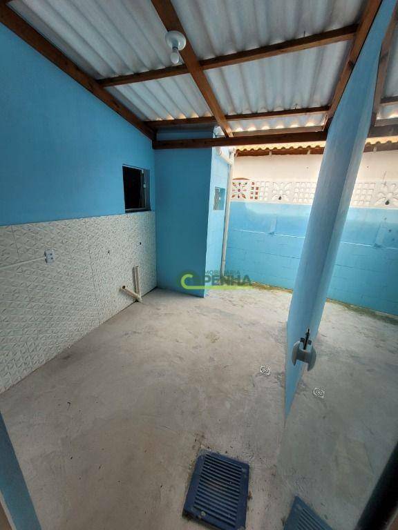 Casa à venda com 2 quartos, 99m² - Foto 14