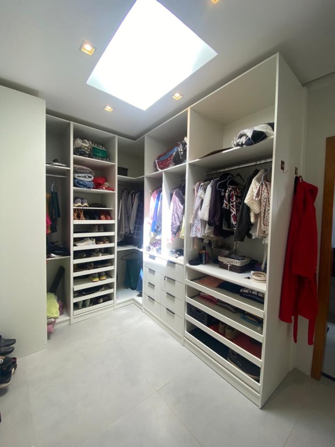 Casa de Condomínio à venda com 3 quartos, 258m² - Foto 6