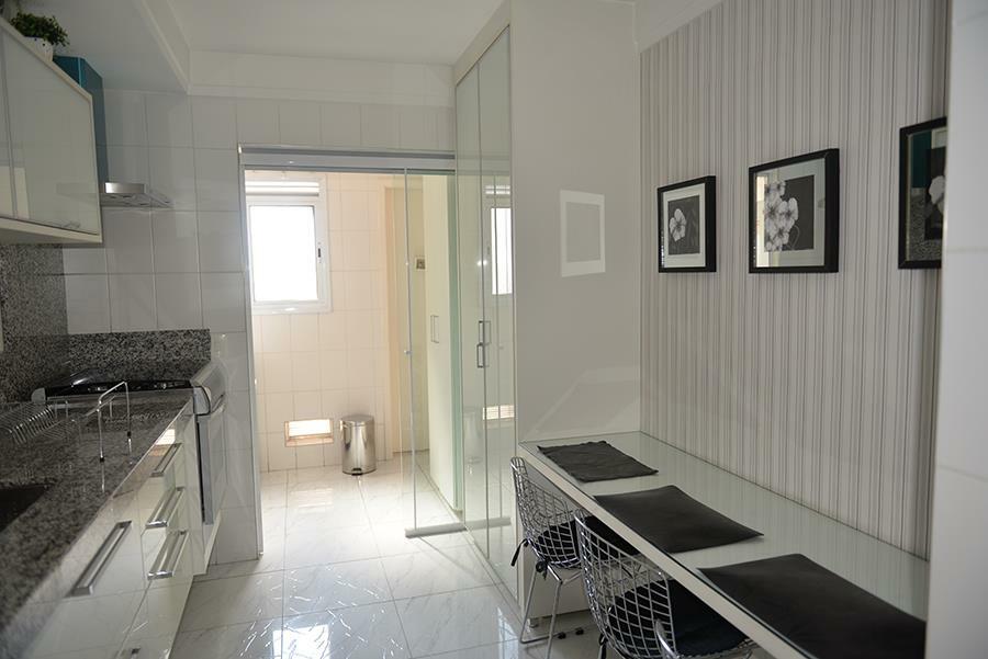 Apartamento à venda com 3 quartos, 128m² - Foto 4