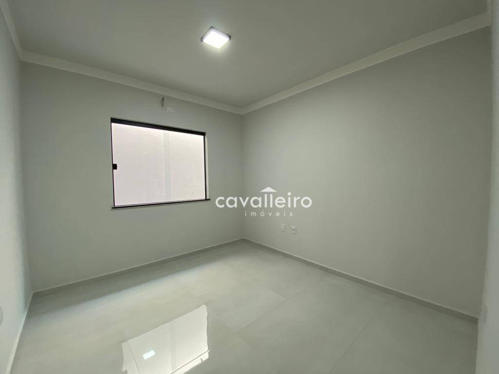 Casa à venda com 3 quartos, 102m² - Foto 15