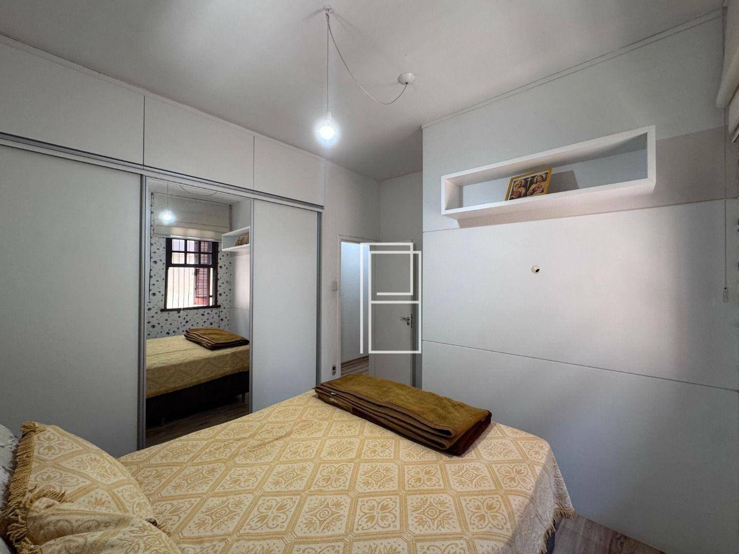 Casa à venda com 5 quartos, 280m² - Foto 15