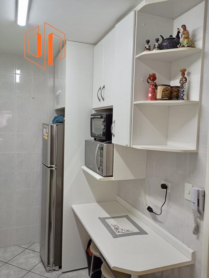 Apartamento à venda com 3 quartos, 73m² - Foto 7