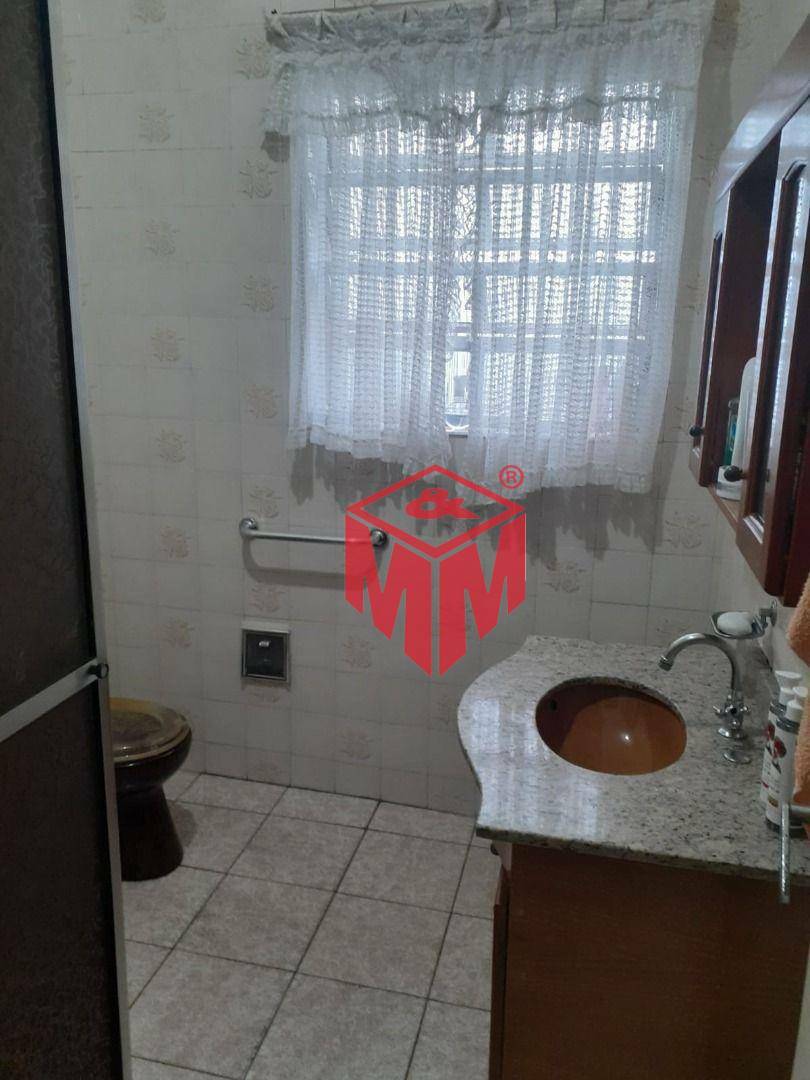 Casa à venda com 2 quartos, 180m² - Foto 20