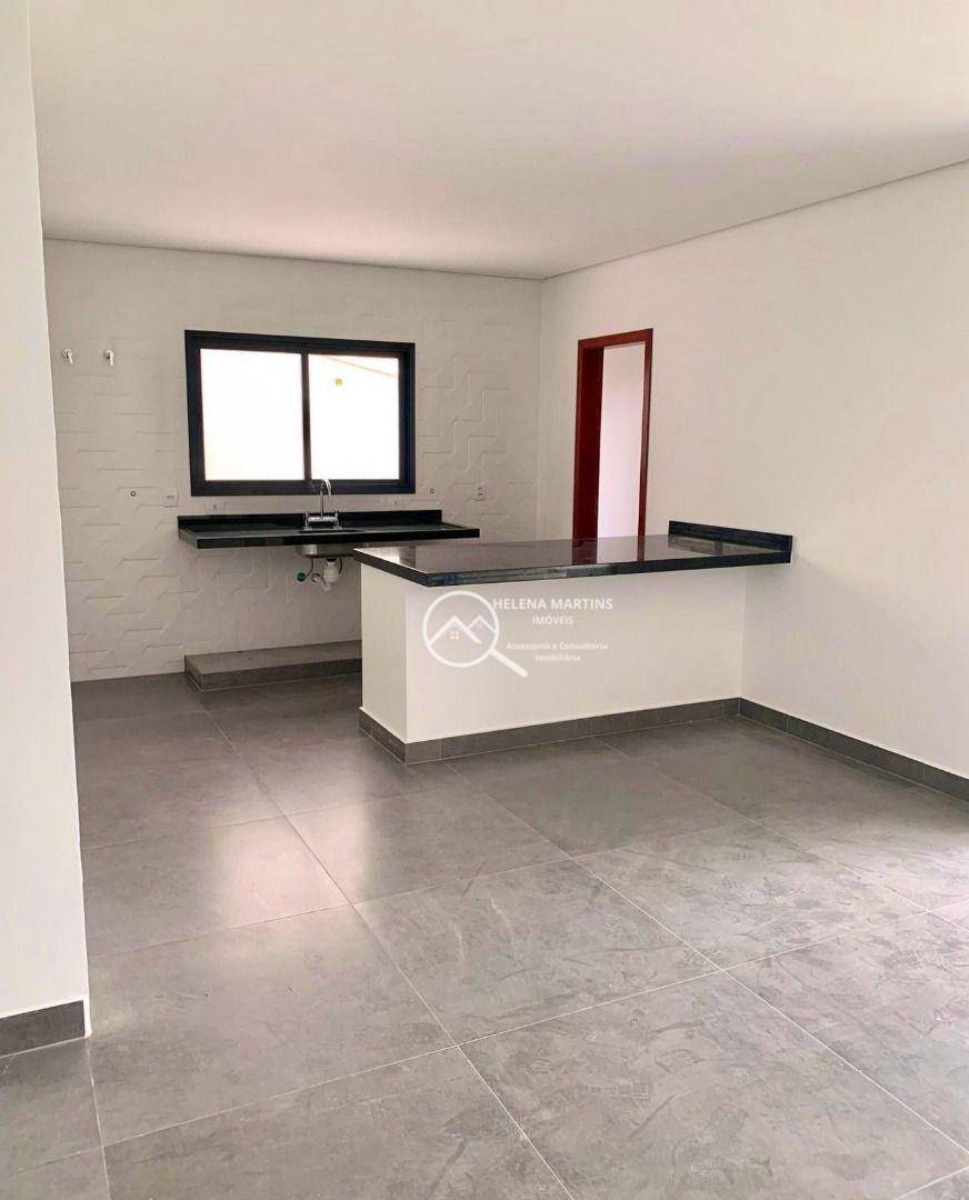 Sobrado à venda com 3 quartos, 180m² - Foto 2