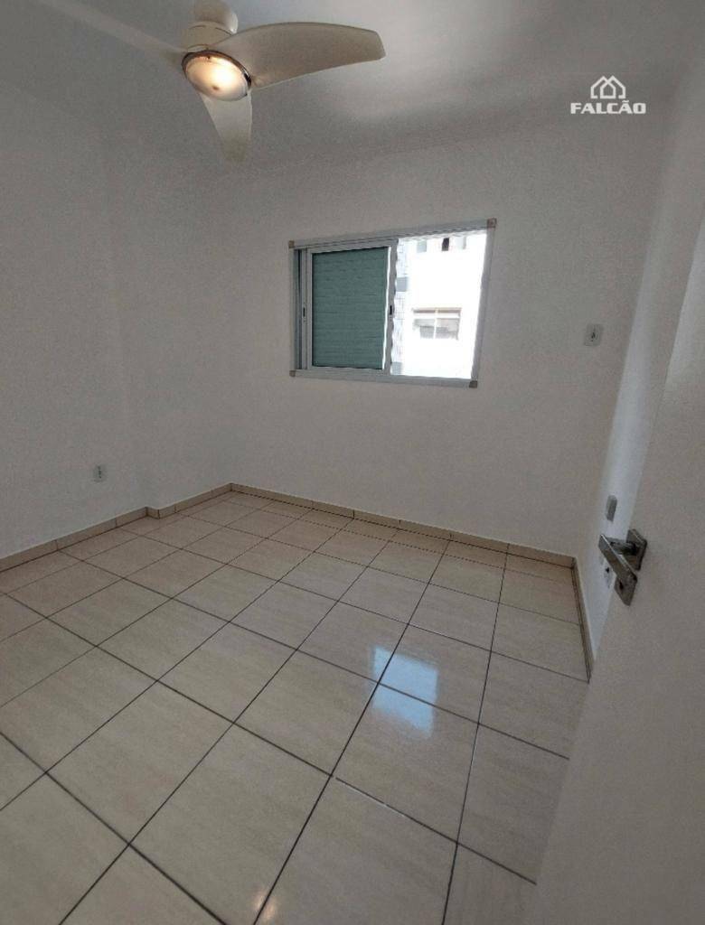 Apartamento à venda com 3 quartos, 132m² - Foto 14