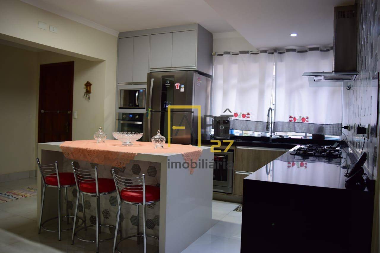 Sobrado à venda com 4 quartos, 315m² - Foto 23