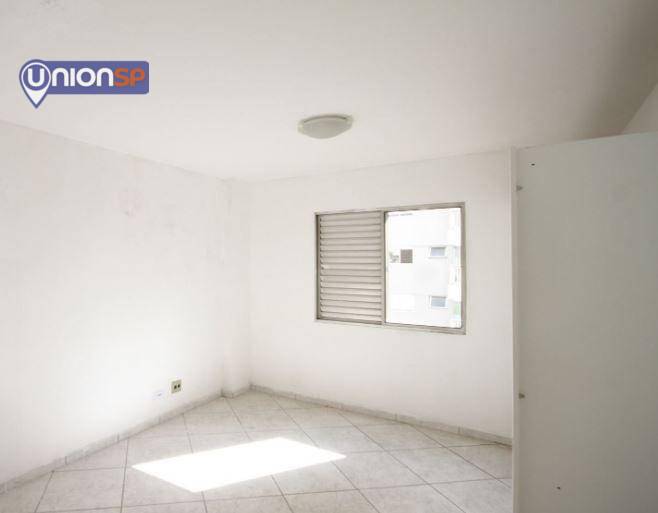 Apartamento à venda com 1 quarto, 45m² - Foto 2